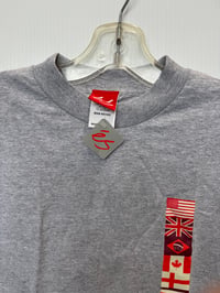 Image 2 of vintage Es shirt size small