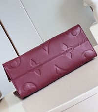 Image 4 of Borsa Louis Vuitton  - OnTheGo MM #3