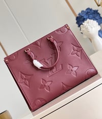 Image 2 of Borsa Louis Vuitton  - OnTheGo MM #3