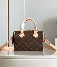 Image 4 of Borsa Louis Vuitton  - Speedy 20