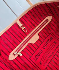 Image 8 of borsa Louis Vuitton  - Neverfull MM