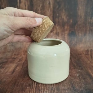 Image of Boîte beige