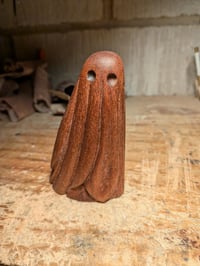 Image of 3. Mahogany Ghost