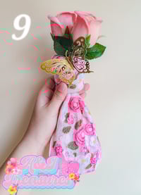 Image 9 of Pink Roses(Multiple options)