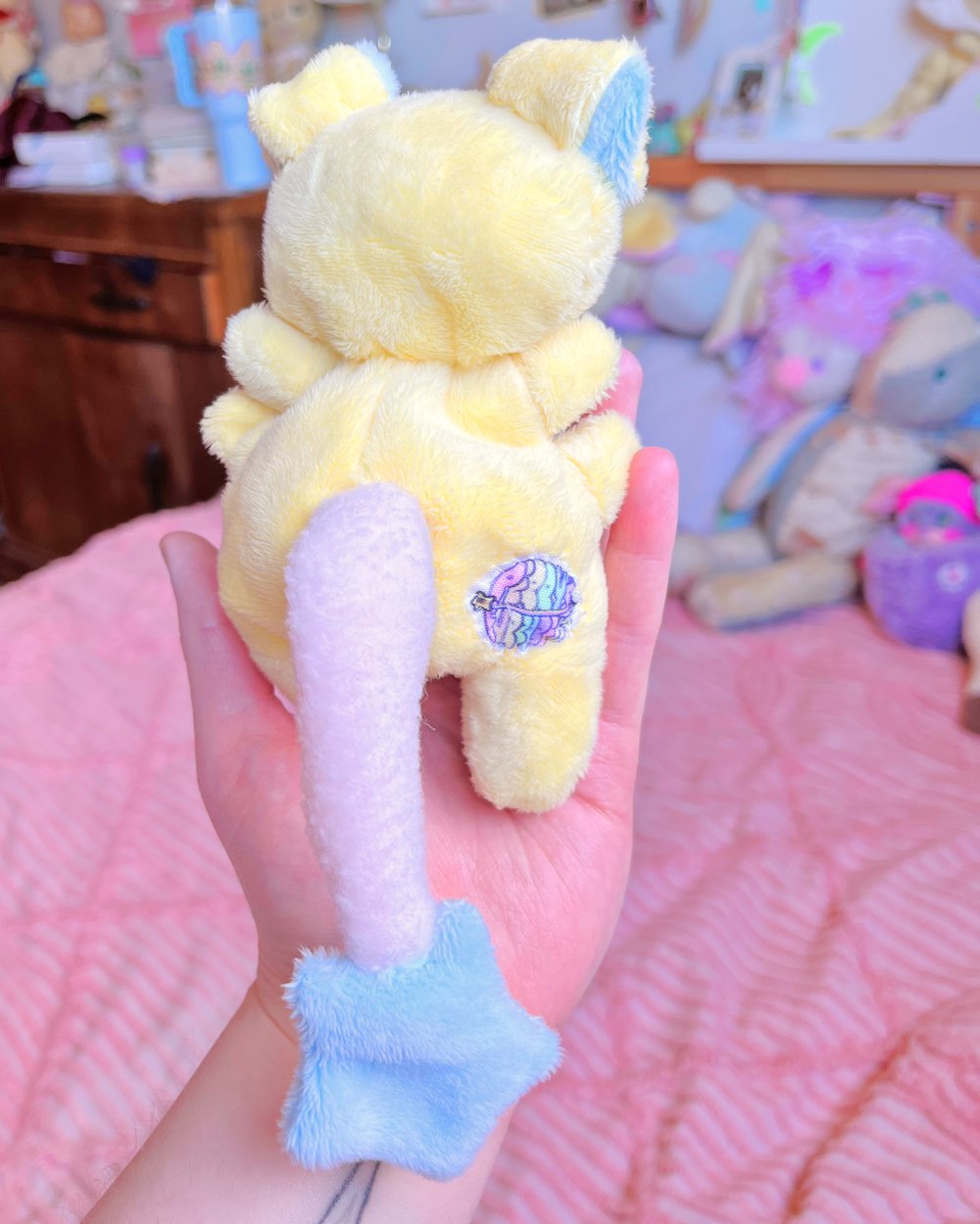 Image of Hugg-A-Me Babey! Yellow + Rainbow Ball