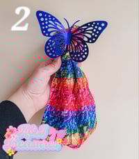 Image 2 of Rainbow Flowers (Multiple options)