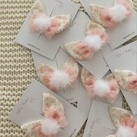 Image 2 of Furry bunny clip