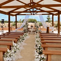 Image 1 of Classic Wedding Flowers