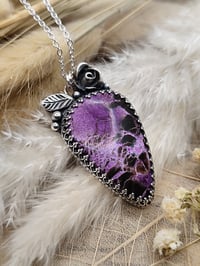 Image 3 of Stichtite & Rose