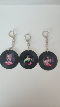 Image 2 of ARIRANG VINYL KEYRING