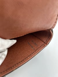 Image 21 of Louis Vuitton Chantilly GM Monogram Crossbody Bag4