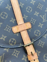 Image 2 of Louis Vuitton Chantilly GM Monogram Crossbody Bag4