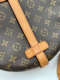 Image 12 of Louis Vuitton Chantilly GM Monogram Crossbody Bag4