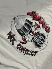 Image 3 of Carousel Bomb White