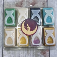 Image 3 of 8 cell burner clamshells 