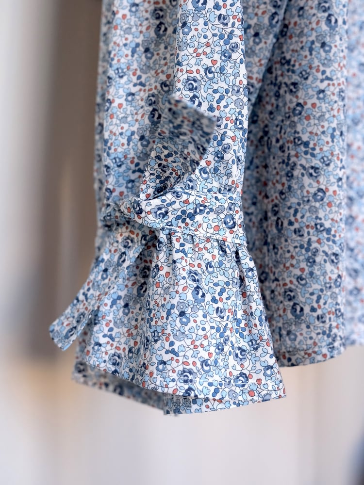 Image of Camicia con scarpina