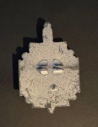 Image 3 of WW2 (Nazi Germany) Winterhilfswerk (WHW) Veteran's Fund Raising Day Badge