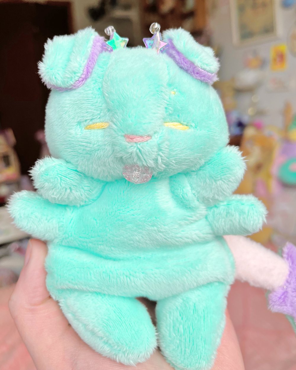 Image of  Hugg-A-Me Babey! Green Antennas