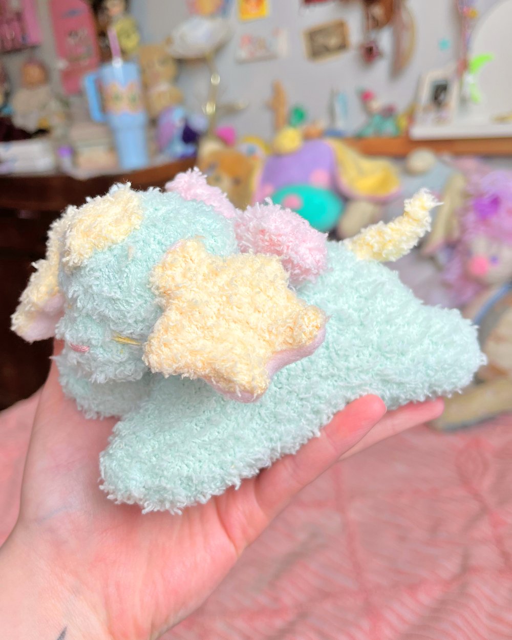 Image of Wishpup, green with pink bow