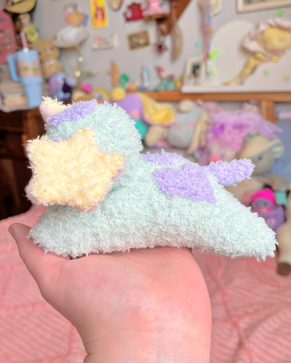 Image of Wishpup, green with purple spots