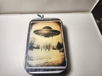 Image 7 of Mini ufo alien tin