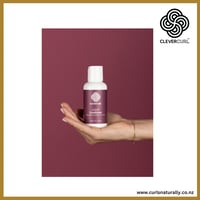 Image 4 of Clever Curl™ Light Conditioner – Lightweight Hydration for Fine Curls