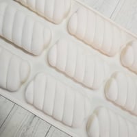 Image 1 of Marshmallow/flump large mould