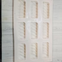 Image 2 of Marshmallow/flump large mould