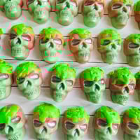 Image 3 of Large skull mould 