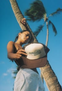 Image 4 of Logo trucker