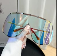 Image 1 of Beauty Shades