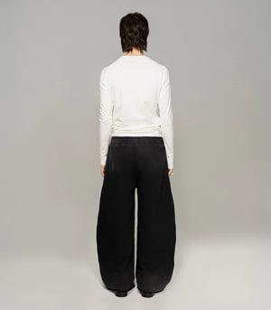 Image of PROTÉMOA - Gradient Black Sweatpants