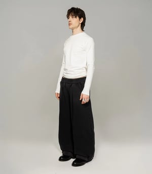 Image of PROTÉMOA - Gradient Black Sweatpants