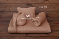 Image 9 of Ophelia simply set 8 colours