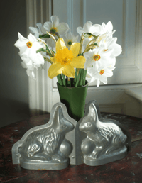 Image 2 of Vintage tin rabbit chocolate mould