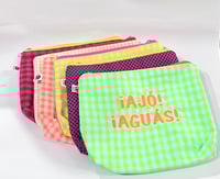 Image 1 of Monedero, neceser y/o funda de libro electrónico bordado ¡Ajó! ¡Aguás!