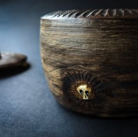 Image 4 of Ebonised locking lid box