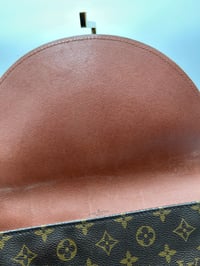 Image 13 of Louis Vuitton Chantilly GM Monogram Canvas 6
