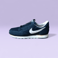 Image 1 of NIKE KR1 SIZE 7US 40EUR 
