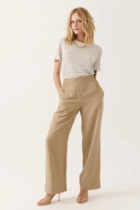 Image 3 of Camiseta Lena Crema