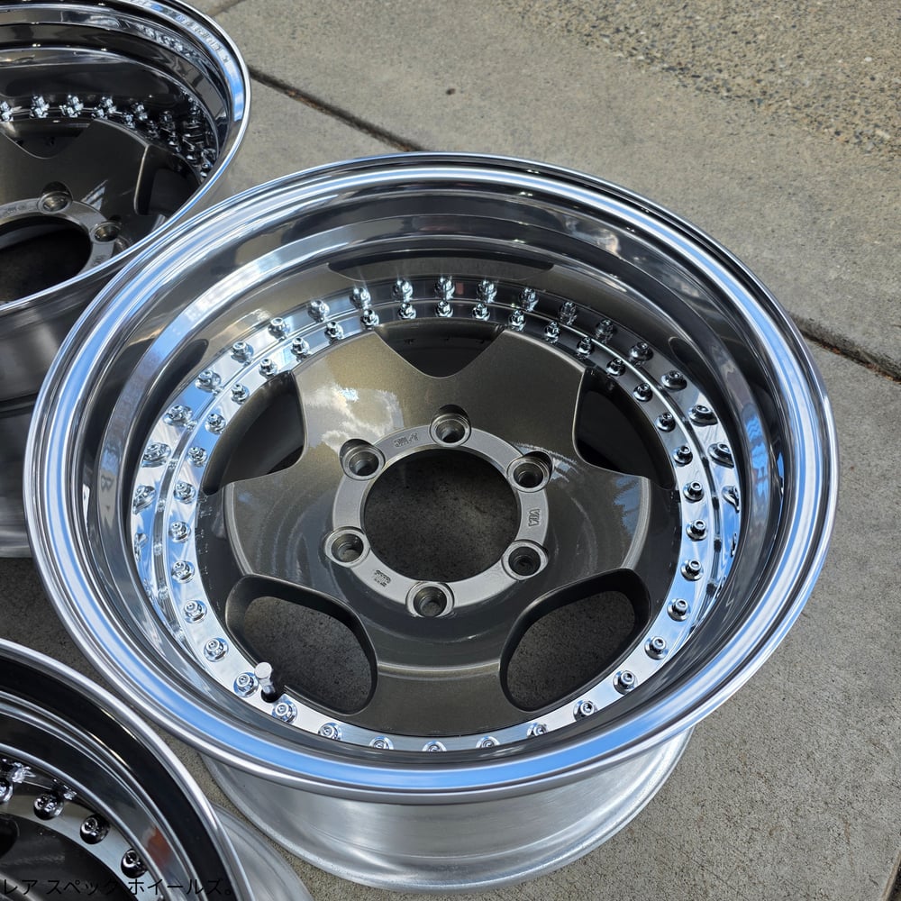 16x9.75 -12 Bridgestone Berg S4 6x139.7