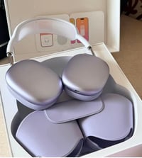 Image 2 of Airpod Max