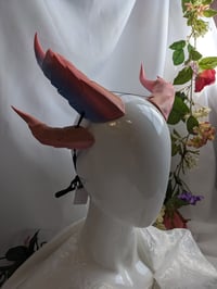 Image 3 of Double Dragon Horns | Rainbow Pink-Purple