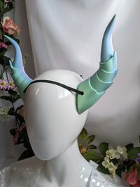 Image 1 of Dragon Horns | Rainbow Blue-Pink | XL