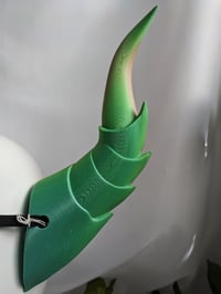 Image 5 of  Dragon Horns | Rainbow Green-Pink | XL