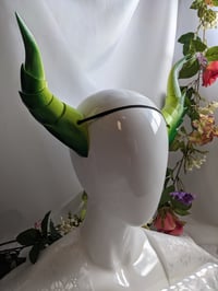 Image 2 of Dragon Horns | Green | XL