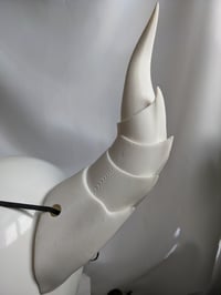 Image 4 of Dragon Horns | White | XXL