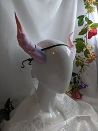 Image 3 of Dragon Horns | Rainbow Pink | L