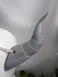 Image 4 of Dragon Horns | Grey | Large