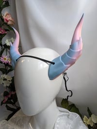 Image 1 of Dragon Horns | Rainbow Blue - Yellow | Large
